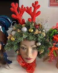 A few snaps of our “anything but the hair challenge” completed by our  advanced students! Check out stories to see all of them 🤩