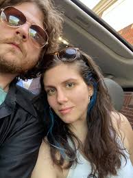 I see alot of posts and comments confusing the relationships of our beloved  Hippo family so being fairly new here who is who and what relationship are  they to each other?