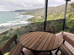 The wye beach hotel is located on the great ocean road in wye river, victoria. Wye Escape With Amazing Sweeping Ocean Views Wye River Accommodation Kalgoorlie