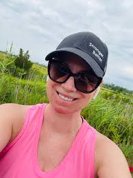 Happy Wellness Wednesday! ⭐️ Loving my walks and bike rides down the shore.  ⭐️ Implementing healthy habits and surrounded by love. ⭐️ Wellness starts  in your mind. ⭐️ Make yourself a priority.