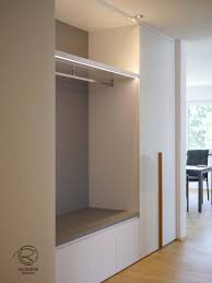 Garderobenschrank Schreinerei Garderobenschrank Schreinerei Schuhschrank In 2020 Garderobennische Garderobe Schrank Garderobenschrank