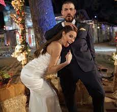 Julio 08, 2019 a las 19:28 cdt. Ignacia Michelson Y Sargento Rap Son Criticados Tras Publicar Osadas Fotos De Su Boda En Resistire Tecache Cl