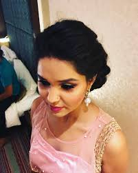 Elisha Gupta (@make_upbyelisha) • Instagram photos and videos