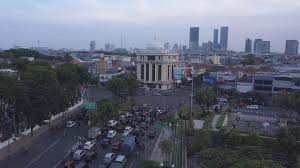 Citraland surabaya, temukan kenyamanan hunian berskala kota yang sesungguhnya di kota modern berkelas internasional, citraland surabaya. File Aerial Of Central Surabaya Early 2018 Jpg Wikipedia