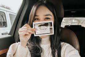 Is Horniness An Early Sign Of Pregnancy Or Period? How To Confirm?