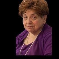 Gail Messina's Instagram, Twitter & Facebook