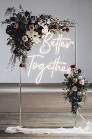 Easy Wedding Planner Organizer Keepsake Celebrating The Most Memorable Day Of Your Life Cheap Wedding Flowers Wedding Decorations Wedding Planning