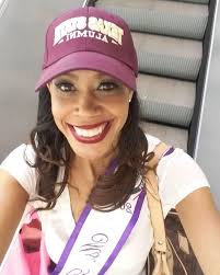 This was when I modeled for the Women's Expo 2018 * Makeup by Velma Johnson  * Cheers to the weekend * #womensexpo #houston #model #beautyqueen #fashion  #style #glamgirl #diva #houstonmodels #dallasmodels #houston #