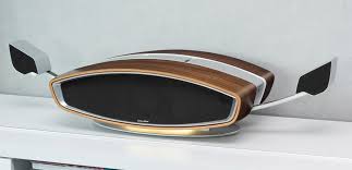 La recentissima terza rivisitazione degli electa amator e prima ancora la nuova gamma sonetto sono un buon modo per festeggiare le 35 primavere di una azienda che, nel corso di questi anni, ha visto cambiare di molto le sue prospettive. Sonus Faber Sf16 Design Meilenstein Und All In One Hifi Prunkstuck Lite Das Lifestyle Technik Magazin