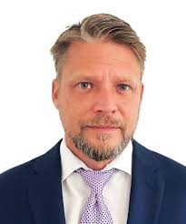 🎉We're thrilled to welcome Michael Holt to the Huron team! With over 20  years of experience, Michael has a proven track record of driving digital  transformation and helping clients turn data into