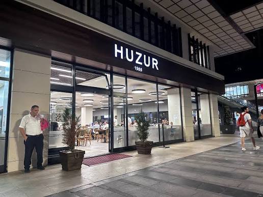 Huzur Restaurant