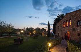 Situated in forallac, this golf pension is 1.9 mi (3 km) from castle of peratallada and 2.5 mi. Hotel Mas Rabiol Peratallada Reserving Com