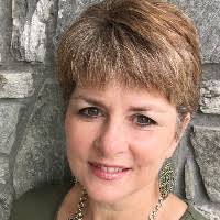 Laurie Prather's Instagram, Twitter & Facebook