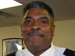 A wife's mettle leads to Jacksonville man's medal