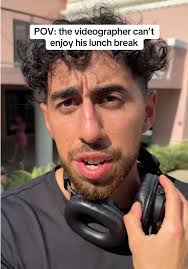 Send this to a videographer 🎥 #fy #photography #videographer #camera #skit