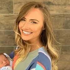 Christian Fea's Instagram, Twitter & Facebook