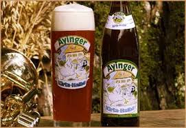 Ayinger Kirta Halbe Bier Bayerisches Bier Brauerei