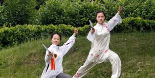 Bei inneren kampfkünsten geht es um den ausgleich zwischen ying & yang. Wushu Schwere Kunst Die Innere Ruhe Zu Finden Sport Nordbayern