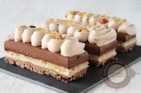 Entremets Chocola The Bergamote Et Gianduja Surprises Et Gourmandises Gateau Au Chocolat Vegetalien Entremet Chocolat Recette Glacage