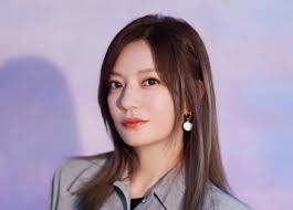 Trieu Vy suffered a fatal blow, the court "froze" the entire "huge" shares  of nearly 55 billion!