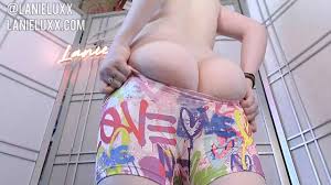 jack off to me while i try on and take off PSD SHORTS! eGirl gamer girl  panties