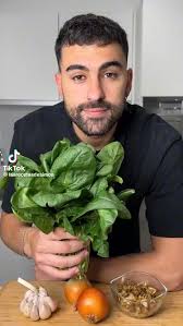 Lauri Hernández (laurihernndez)