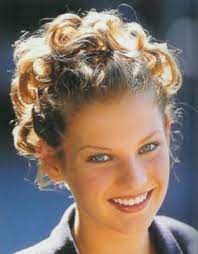 Cute Prom Updos For Medium Hair 90s Hairstyles Short Hair Updo 2000s Hairstyles