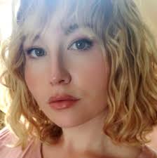 Kacie Day's Instagram, Twitter & Facebook