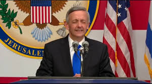 In times of division and disaster, our country has a long history of turning to god. Robert Jeffress Prays Blessing At Opening Of U S Embassy In Jerusalem Baptist News Global