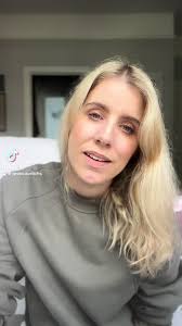 This one got me emotional, i love thinking back to that little place ❤️  #firsthome #family #motherhood #movinghouse #poem #momsoftiktokclub  #parents #dadtok #babies #mums