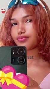 Anita Feller's Instagram, Twitter & Facebook