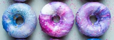 Na ja über mich kann ich nicht viel sagen. Galaxy Desserts Are Here To Put Your Rainbow Desserts To Shame