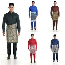 Bagi wanita yang sukakan warna yang cerah dan corak yang versatil, maka nursafia ada koleksi busana yang sesuai dengan citarasa kamu. 40 Trend Terbaru Baju Melayu Dark Coklat Lamaz Morradean