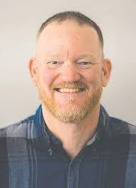 Kurt Silva's Instagram, Twitter & Facebook