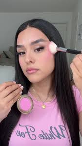 Fenty Diamond Bomb Vs Makeup by Mario