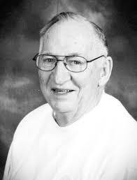 Donna Dymond's Instagram, Twitter & Facebook