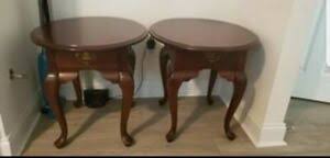 Browse new and used end tables in rhode island on offerup. Solid Cherry Oval End Table Side Table By Broyhill Ebay