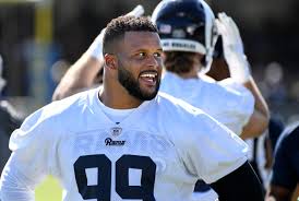 His birthday, what he did before fame, his family life, fun trivia facts, popularity rankings, and more. Aaron Donald A Rising Star Of The Rams And Pittsburgh Sportszion