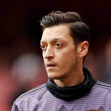 Happy to help an amazing charity based in my former home of london win. Mesut Ozil In Talks To Join Fenerbahce On Loan From Arsenal Arsenal The Guardian
