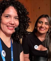 Outubro 24' #photodump As coisinha dela… #adnotextoalternativo  #pratodosverem Os dois vídeos são dos ensaios dos espetáculos que assisti  para fazer o roteiro de audiodescrição: Para minha mãe com Diva Gonçalves e  A