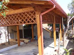 Ce este un acoperis in 4 ape si pentru ce fel de cladiri este folosit? Acoperisuri Terase Foisoare Pergole Posts Facebook