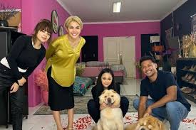 Denise chariesta kembali membuat heboh. Suka Ngaku Orang Kaya 10 Potret Rumah Denise Chariesta Yang Sederhana