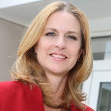 Patricia Olinger's Instagram, Twitter & Facebook