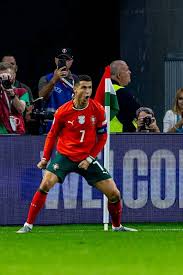𝟔 𝐆𝐎𝐀𝐋𝐒 𝐈𝐍 𝐋𝐀𝐒𝐓 𝟓 𝐆𝐀𝐌𝐄𝐒 𝐖𝐈𝐓𝐇 𝐏𝐎𝐑𝐓𝐔𝐆𝐀𝐋 🌪️ Cristiano Ronaldo, 𝒐𝒖𝒕 𝒐𝒇 𝒕𝒉𝒊𝒔 𝒘𝒐𝒓𝒍𝒅. ⭐️ You like it or not Cristiano Ronaldo is the best football player in the world 🌎