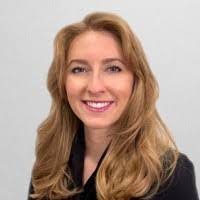 Abbey Perkins's Instagram, Twitter & Facebook