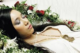 Beautiful girls in their caskets / dead woman in casket 6 by gwwgww on deviantart : Dead Women In Caskets