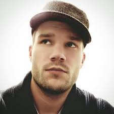 Daniel Casson's Instagram, Twitter & Facebook