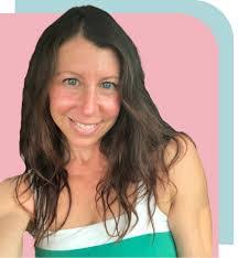 Andrea Maher's Instagram, Twitter & Facebook