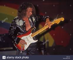 David Gilmour The Strat Pack 2004 All 3 Songs Pin On Musik