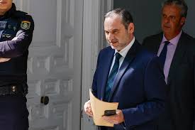 Bunni bzka nude i came across Alana in town and I noticed